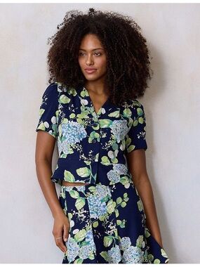 NWT LC Lauren Conrad navy cape blooms peplum blouse size XL